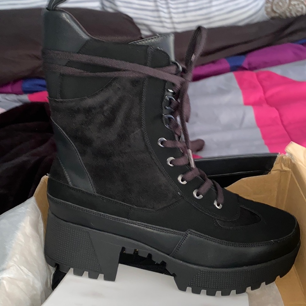 Black Comback Boots